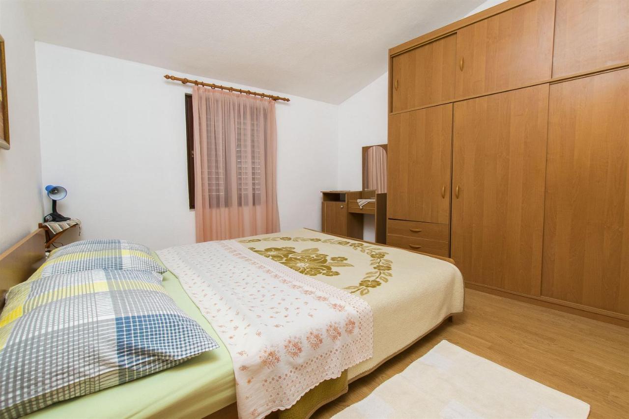 Apartments Pavlina Starigrad Exterior photo