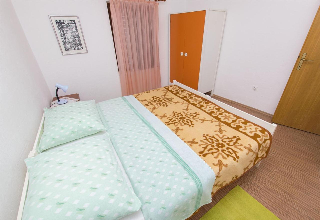 Apartments Pavlina Starigrad Exterior photo