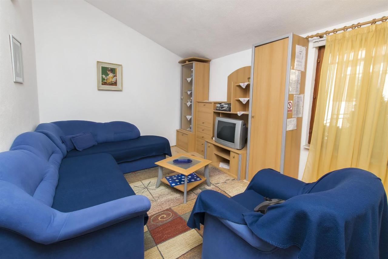 Apartments Pavlina Starigrad Exterior photo